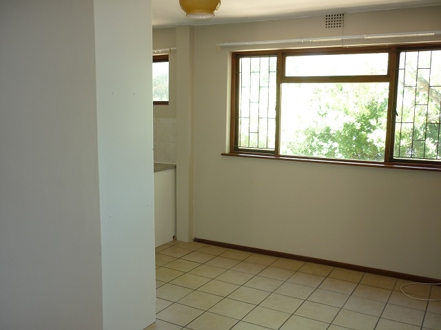 2 Bedroom Property for Sale in Uniepark Western Cape